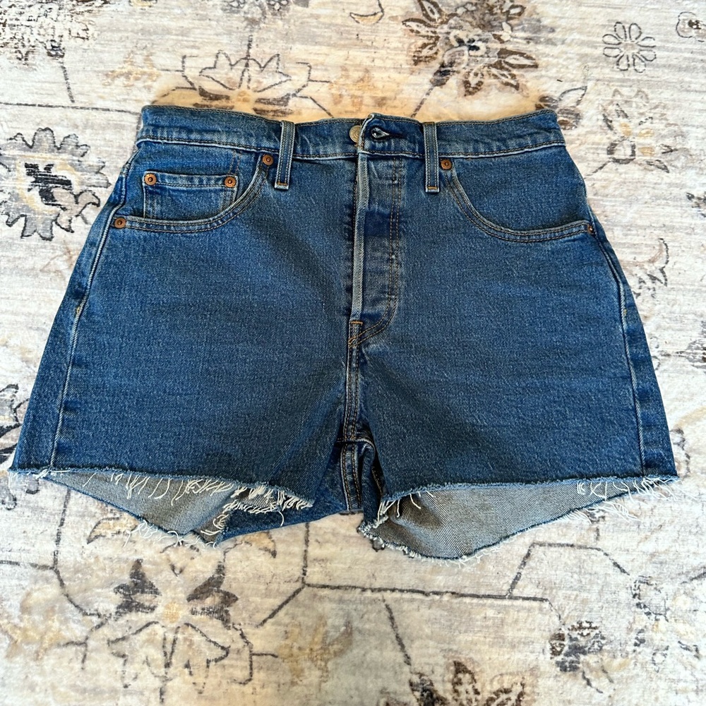 Levi 501 Jean Shorts